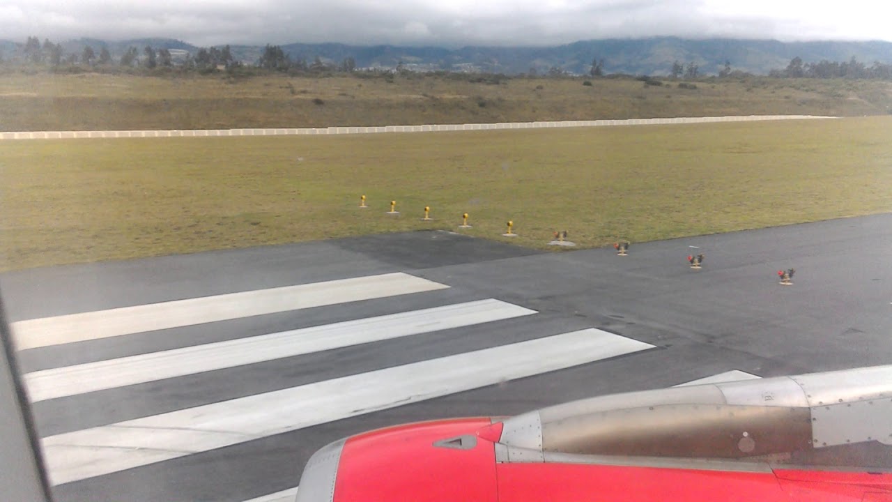 'Video thumbnail for Takeoff in Quito airport Mariscal Sucre UIO, Ecuador'