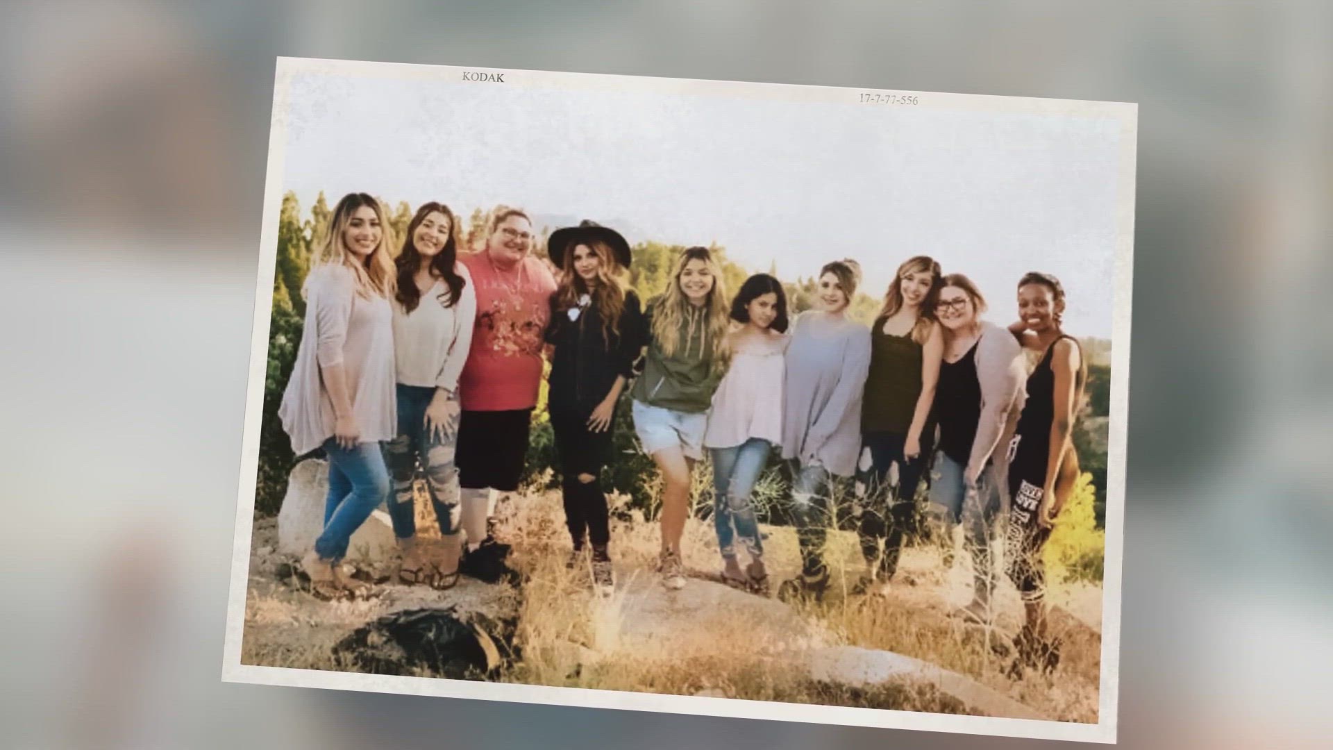 What is the average Australian female height? Figures and Statistics AU