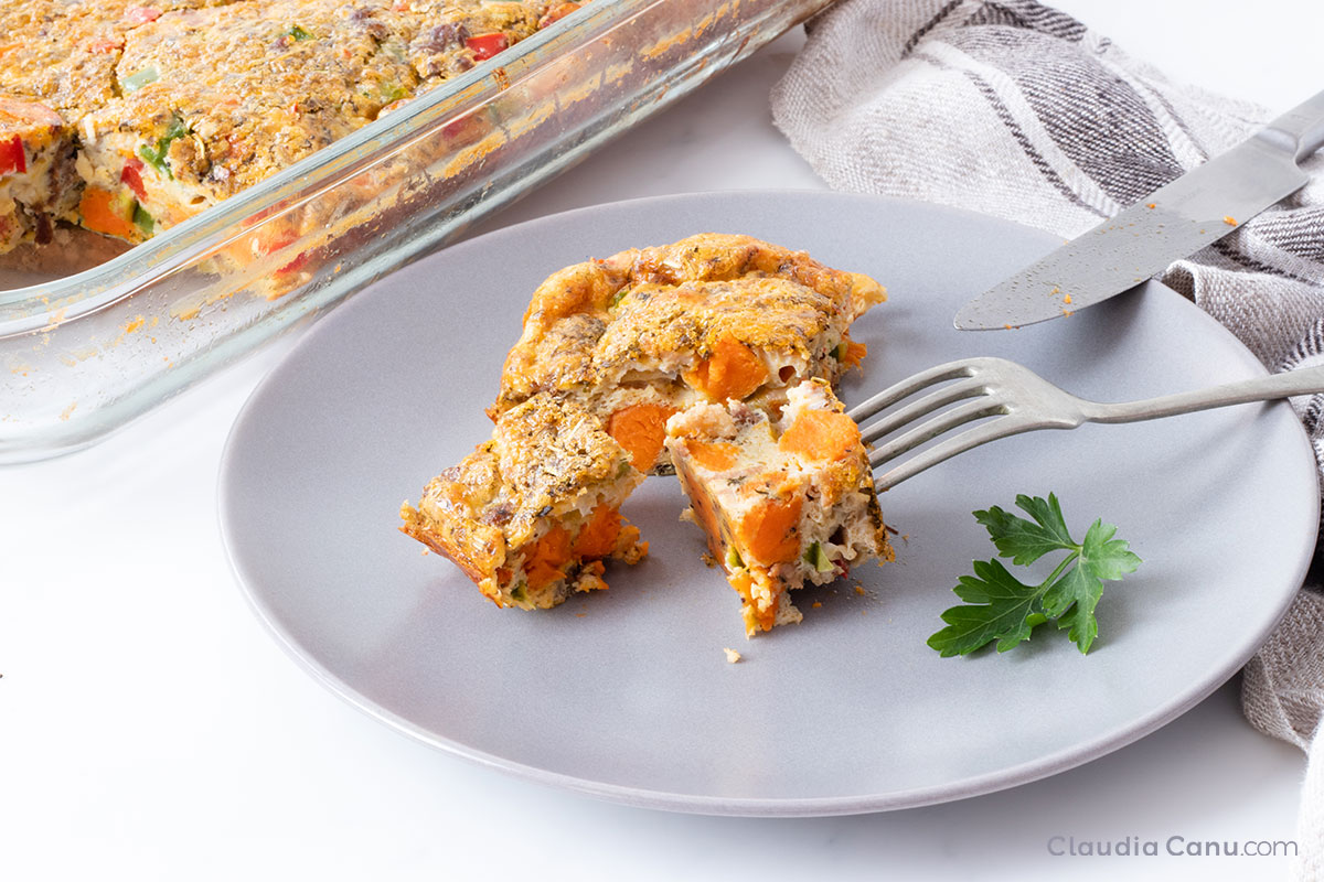 'Video thumbnail for Breakfast Casserole Recipe With Sweet Potatoes And Beef'